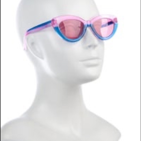 Christian Siriano x Sweet Tarts Cat-Eye Sunglasses - Picture 2 of 3